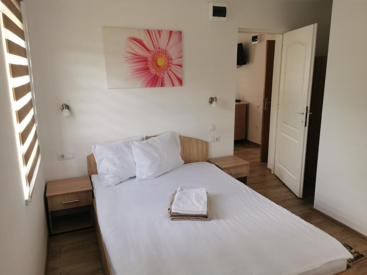 Casa Milla Hotel Sovata Bagian luar foto